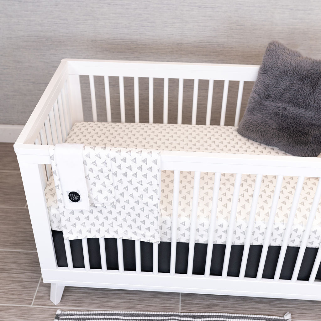 My Little Hat - Deluxe Nursery Bedding Set - Light Gray on Ivory - Olli+Lime